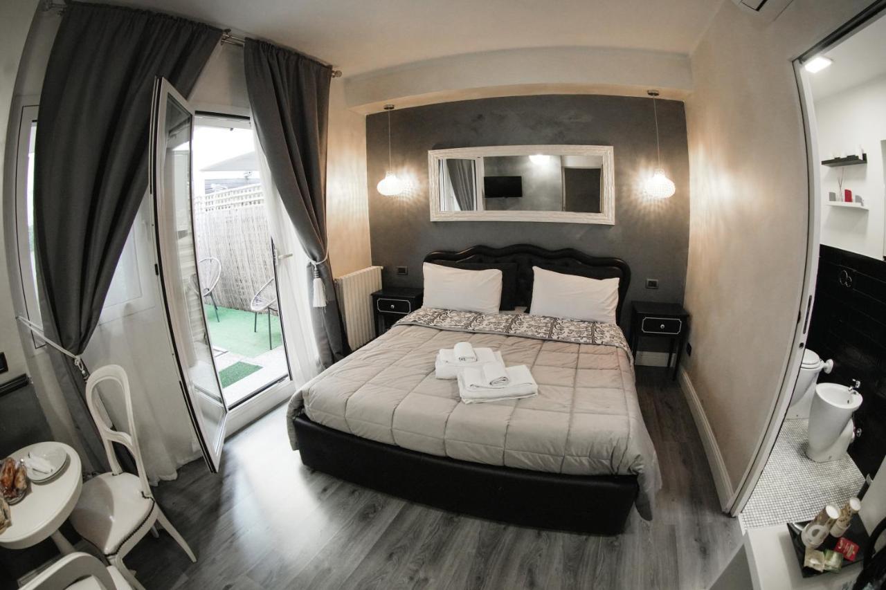 La Residenza Isabella Hotel Milan Exterior photo
